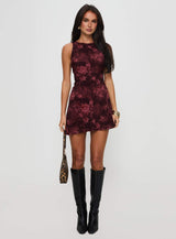 Vivre Mini Dress Burgundy Paisley